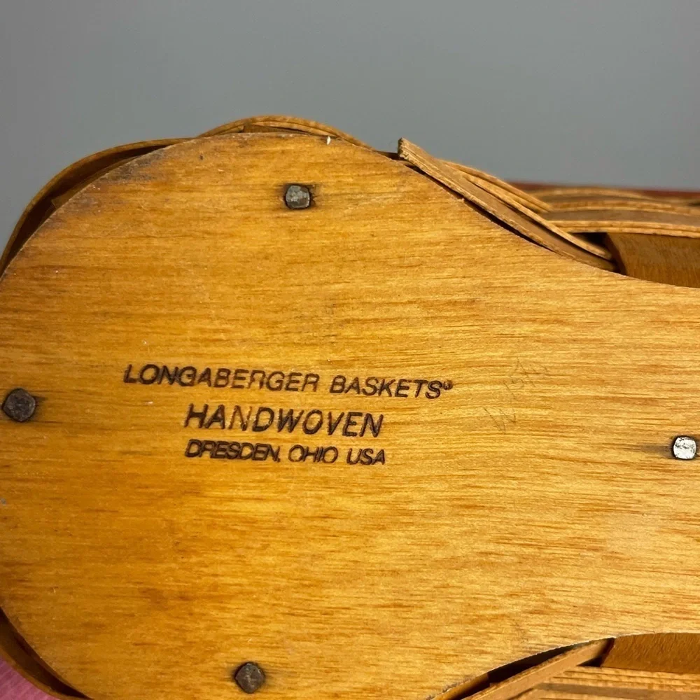 2000 Longaberger Barbecue Buddy Basket Small